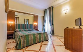 Raeli Hotel Noto